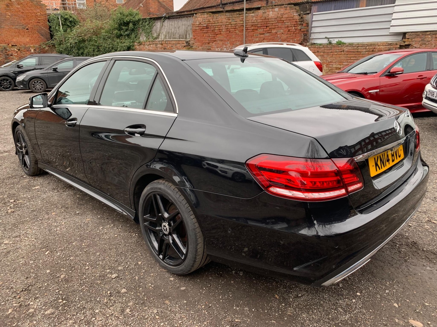 Used Mercedes-Benz E Class 2014 for sale - 77710025: Photo 8