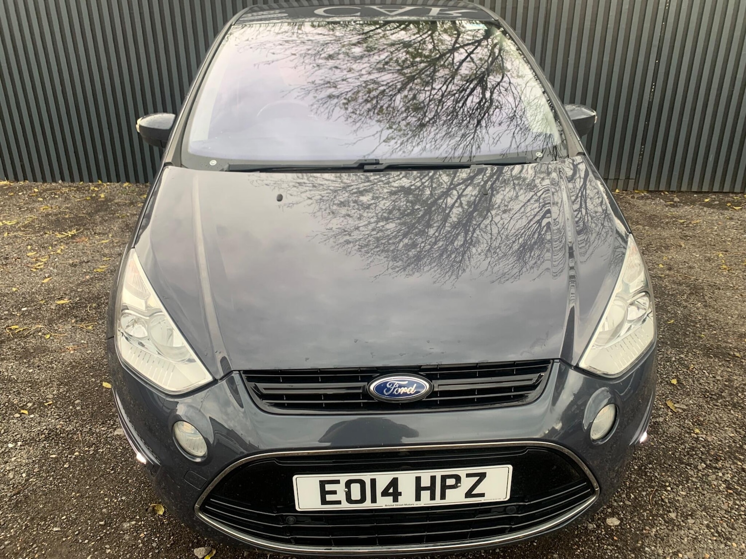 Used Ford S-Max 2014 for sale - 76484697: Photo 2