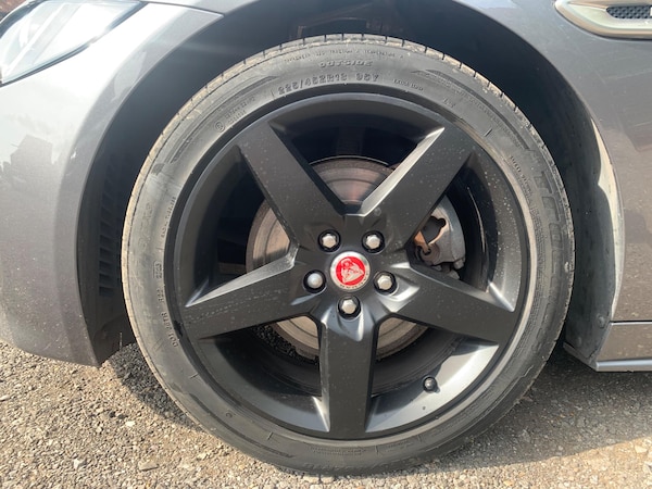Used Jaguar XE 2017 for sale - 75415031: Photo 27