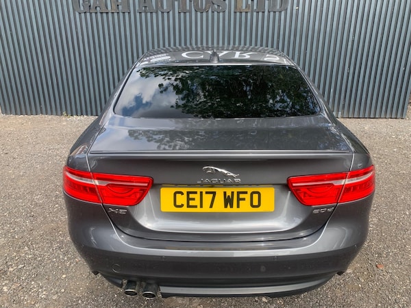 Used Jaguar XE 2017 for sale - 75415031: Photo 5