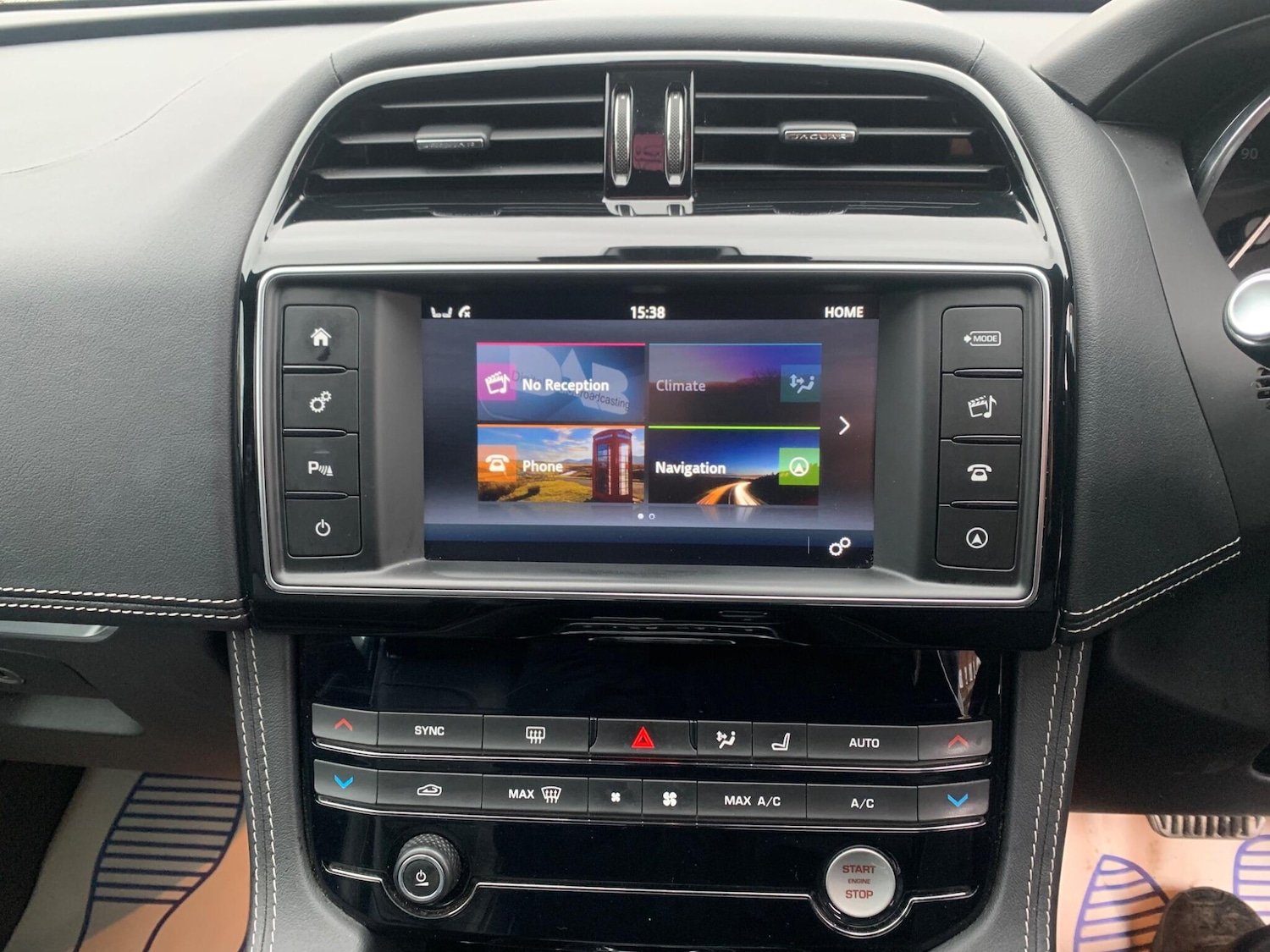 Used Jaguar F-Pace 2018 for sale - 77278586: Photo 35