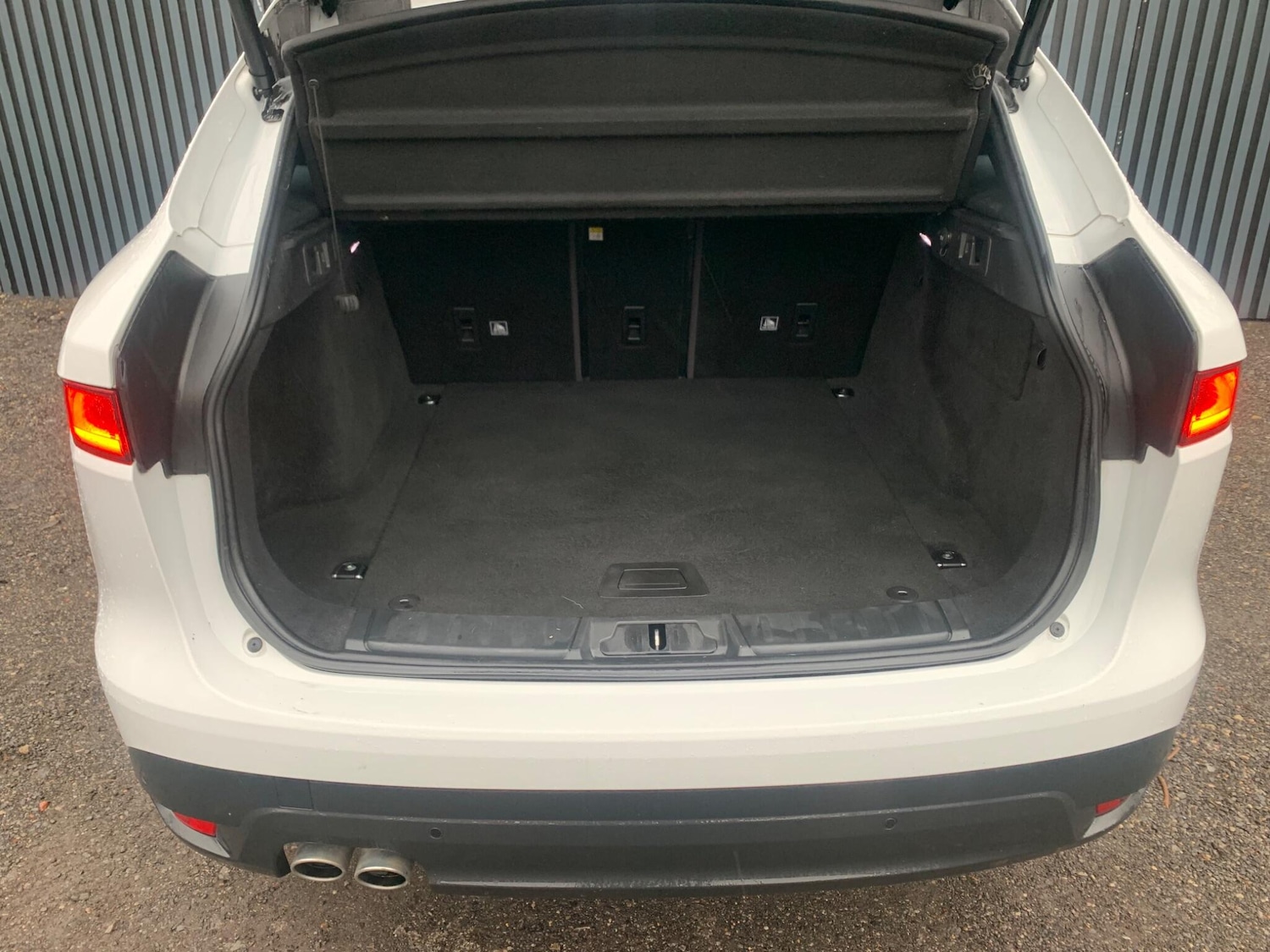 Used Jaguar F-Pace 2018 for sale - 77278586: Photo 41