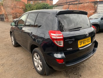 Used Toyota RAV4 2010 for sale - 79725836: Photo