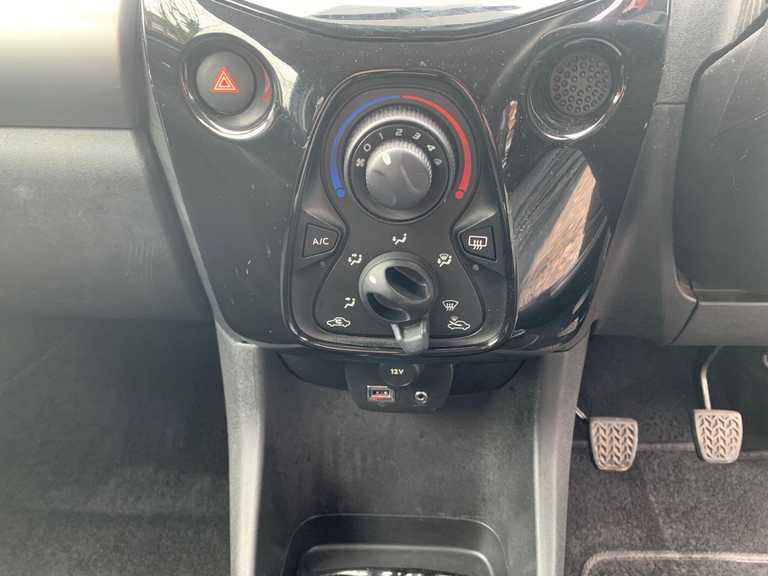 Used Citroen C1 2014 for sale - 77709660: Photo 17