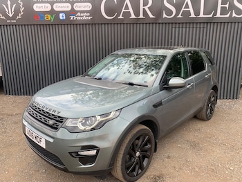 Used Land Rover Discovery Sport 2016 for sale - 79373172: Photo