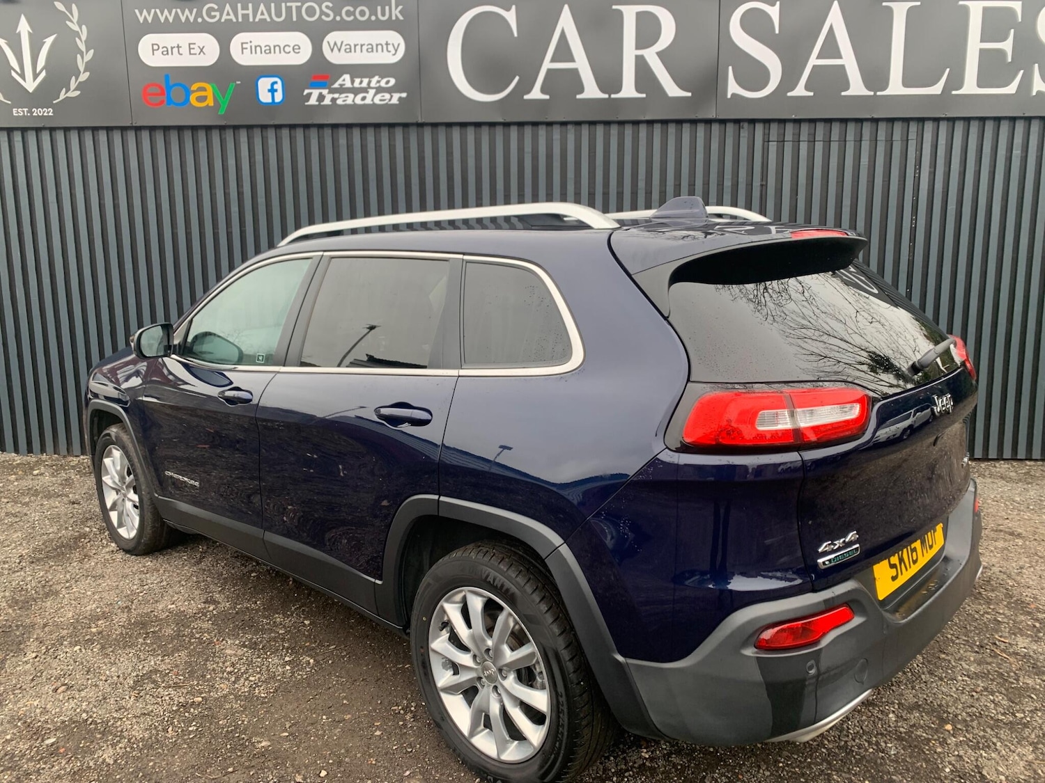 Used Jeep Cherokee 2016 for sale - 77060170: Photo 4