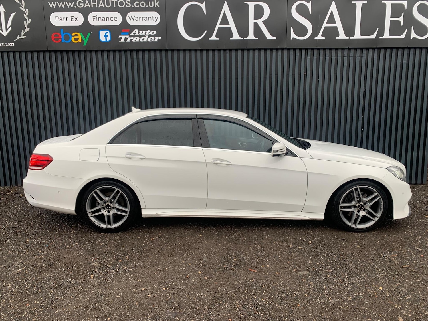 Used Mercedes-Benz E Class 2014 for sale - 77279440: Photo 12