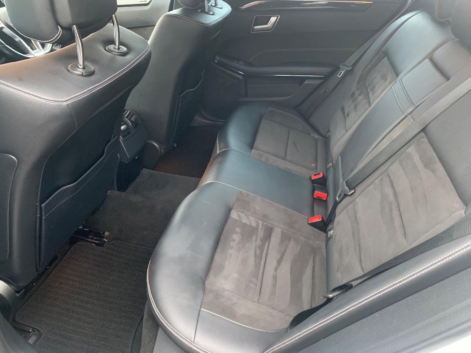 Used Mercedes-Benz E Class 2014 for sale - 77279440: Photo 20