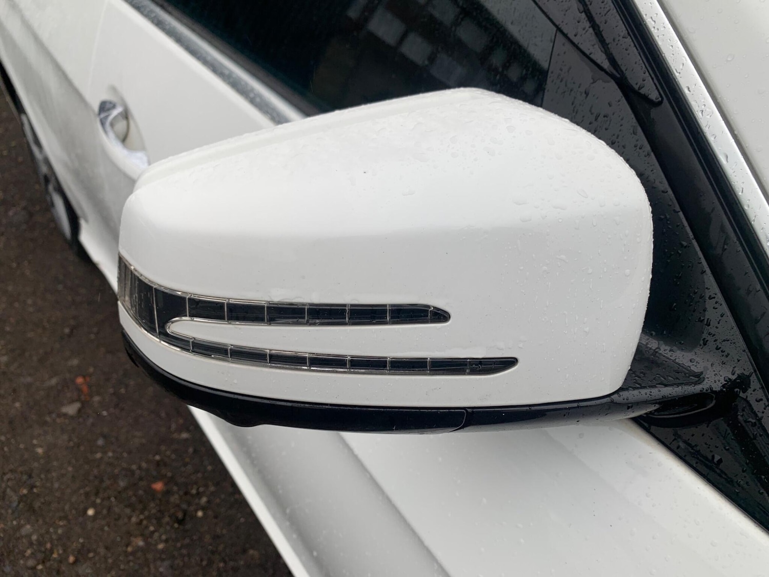 Used Mercedes-Benz E Class 2014 for sale - 77279440: Photo 40