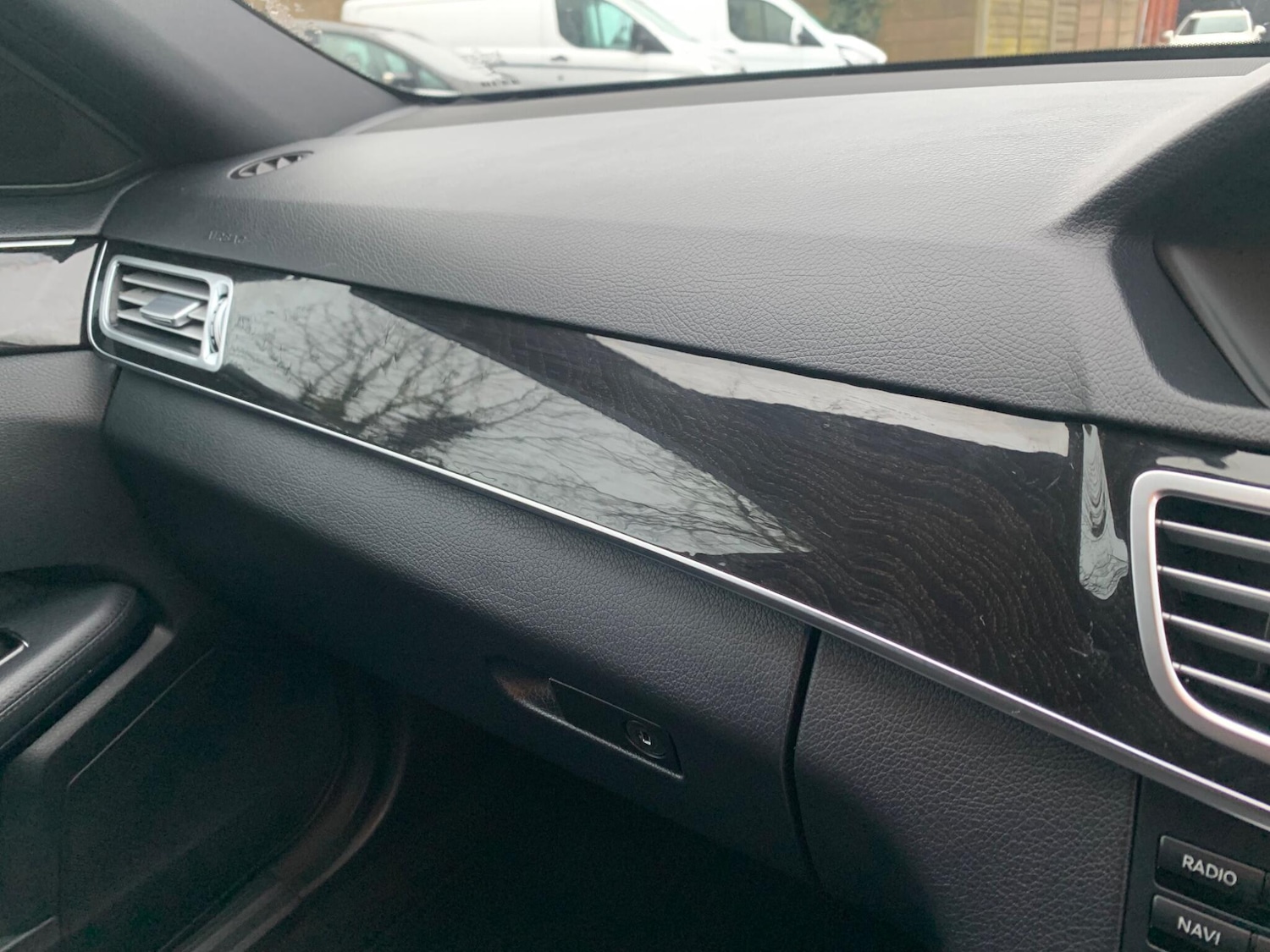 Used Mercedes-Benz E Class 2014 for sale - 77279440: Photo 54