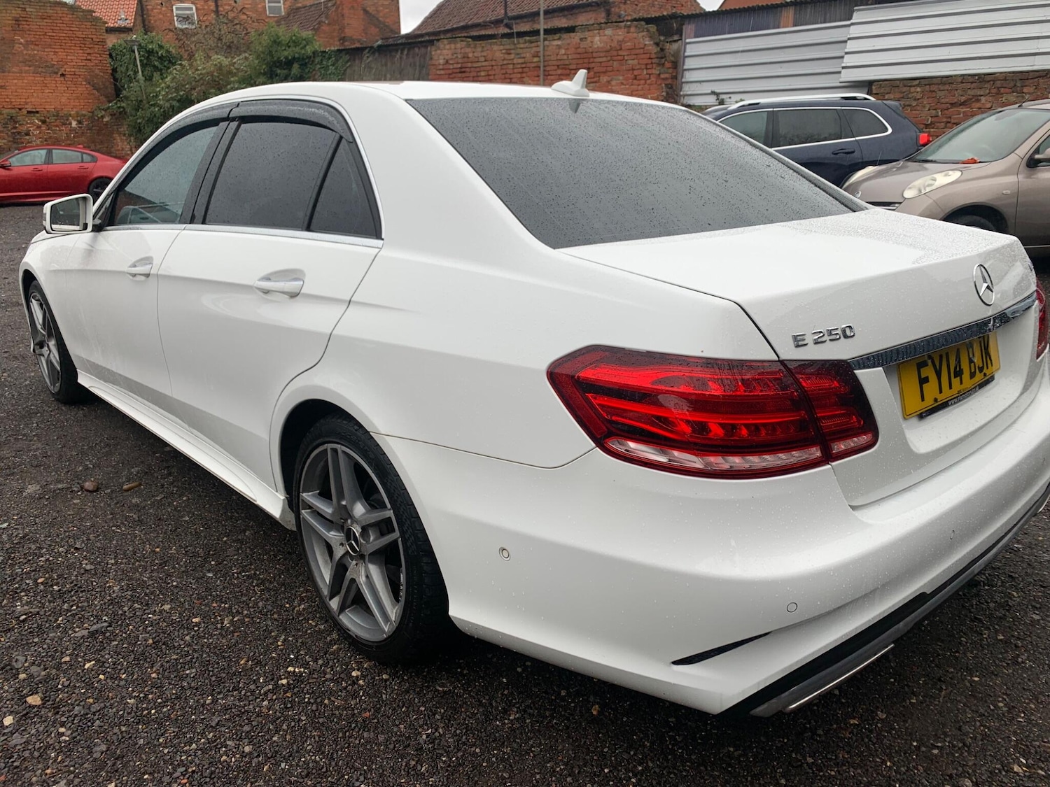 Used Mercedes-Benz E Class 2014 for sale - 77279440: Photo 8