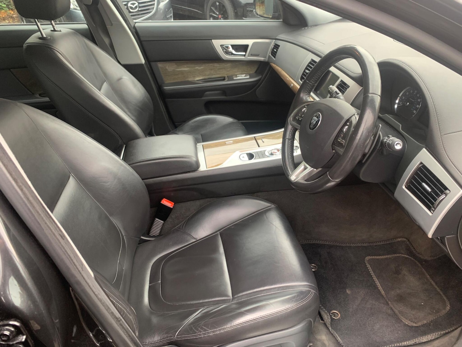 Used Jaguar XF 2014 for sale - 76992188: Photo 11