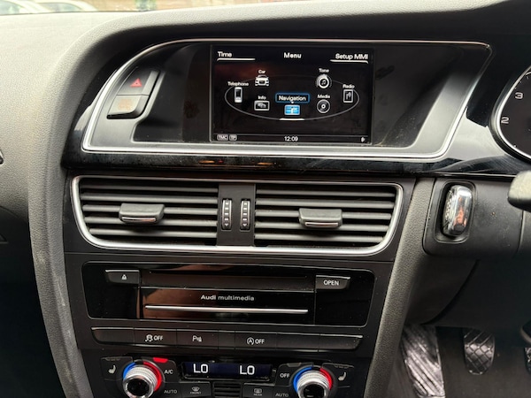 Used Audi A4 Avant 2015 for sale - 76227089: Photo 30