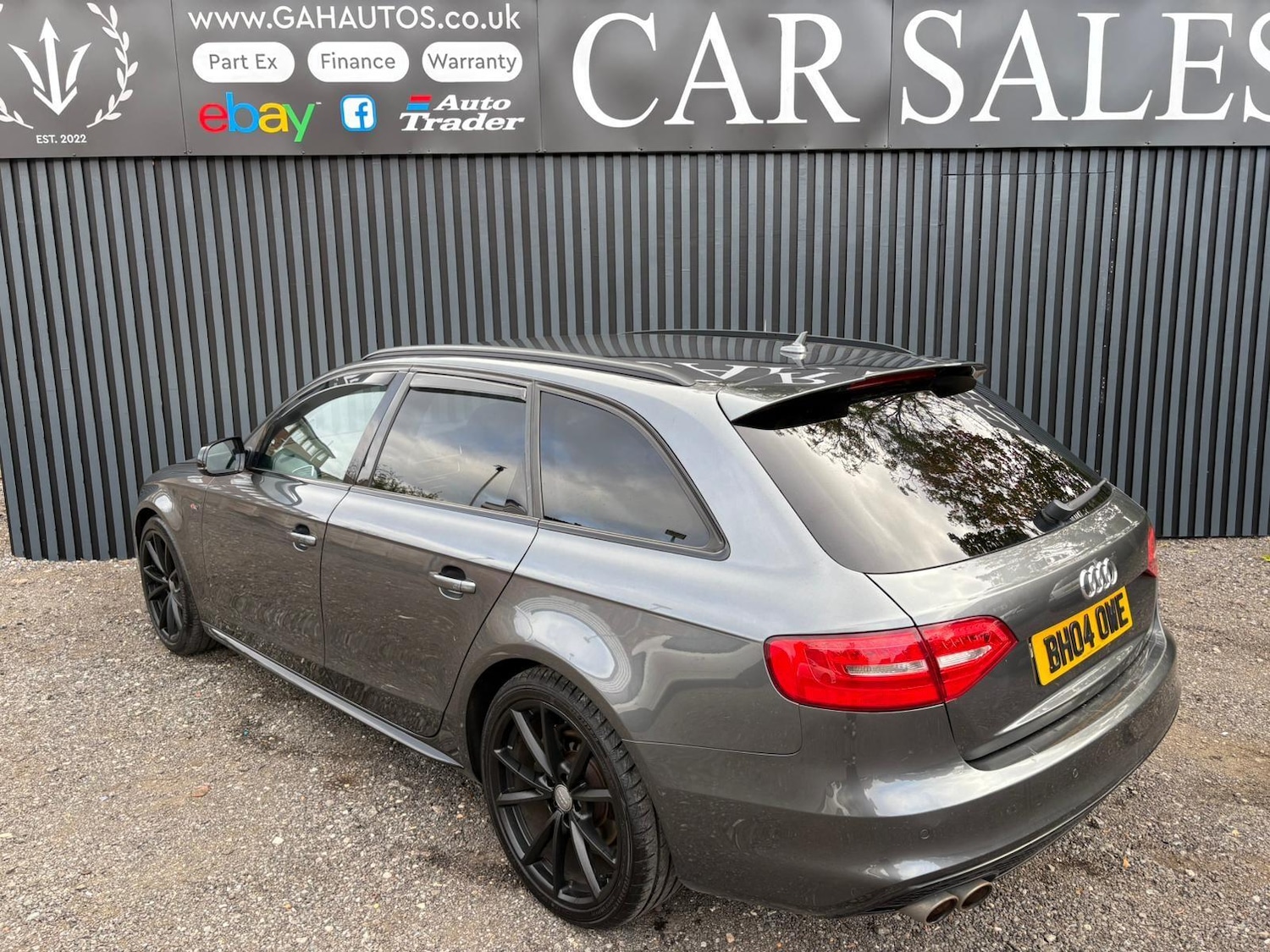Used Audi A4 Avant 2015 for sale - 76227089: Photo 4