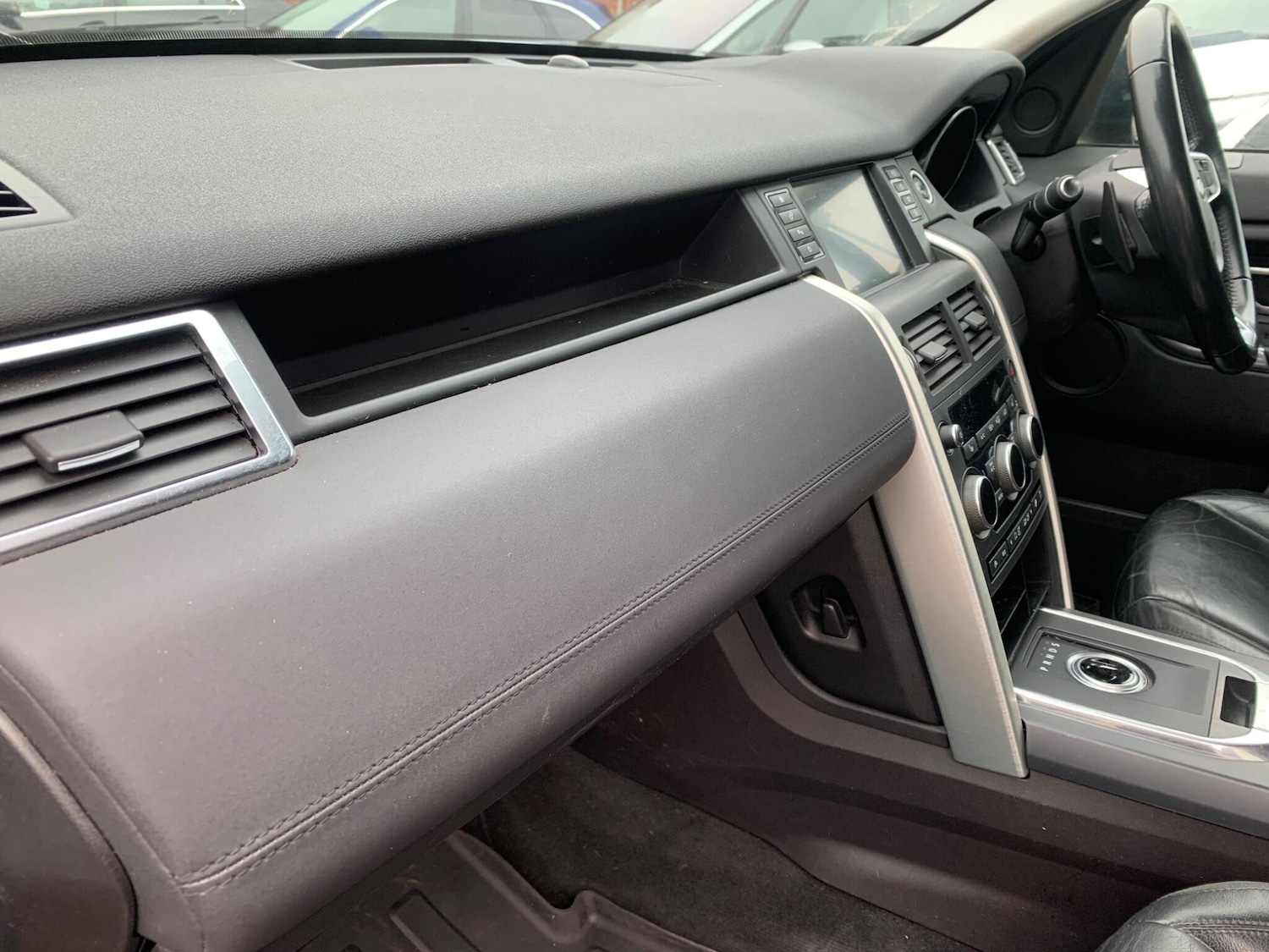 Used Land Rover Discovery Sport 2016 for sale - 77957449: Photo 55