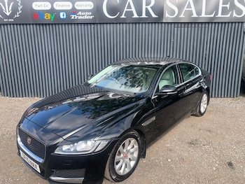 Used Jaguar XF 2015 for sale - 78902362: Photo
