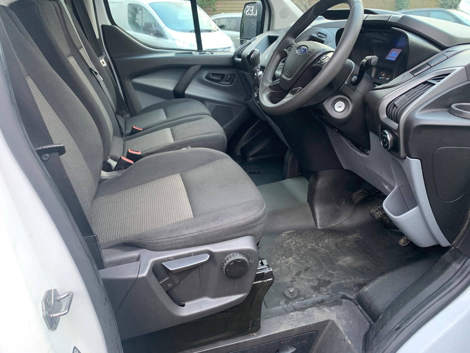 Used Ford Transit Custom 2018 for sale - 77015743: Photo 12