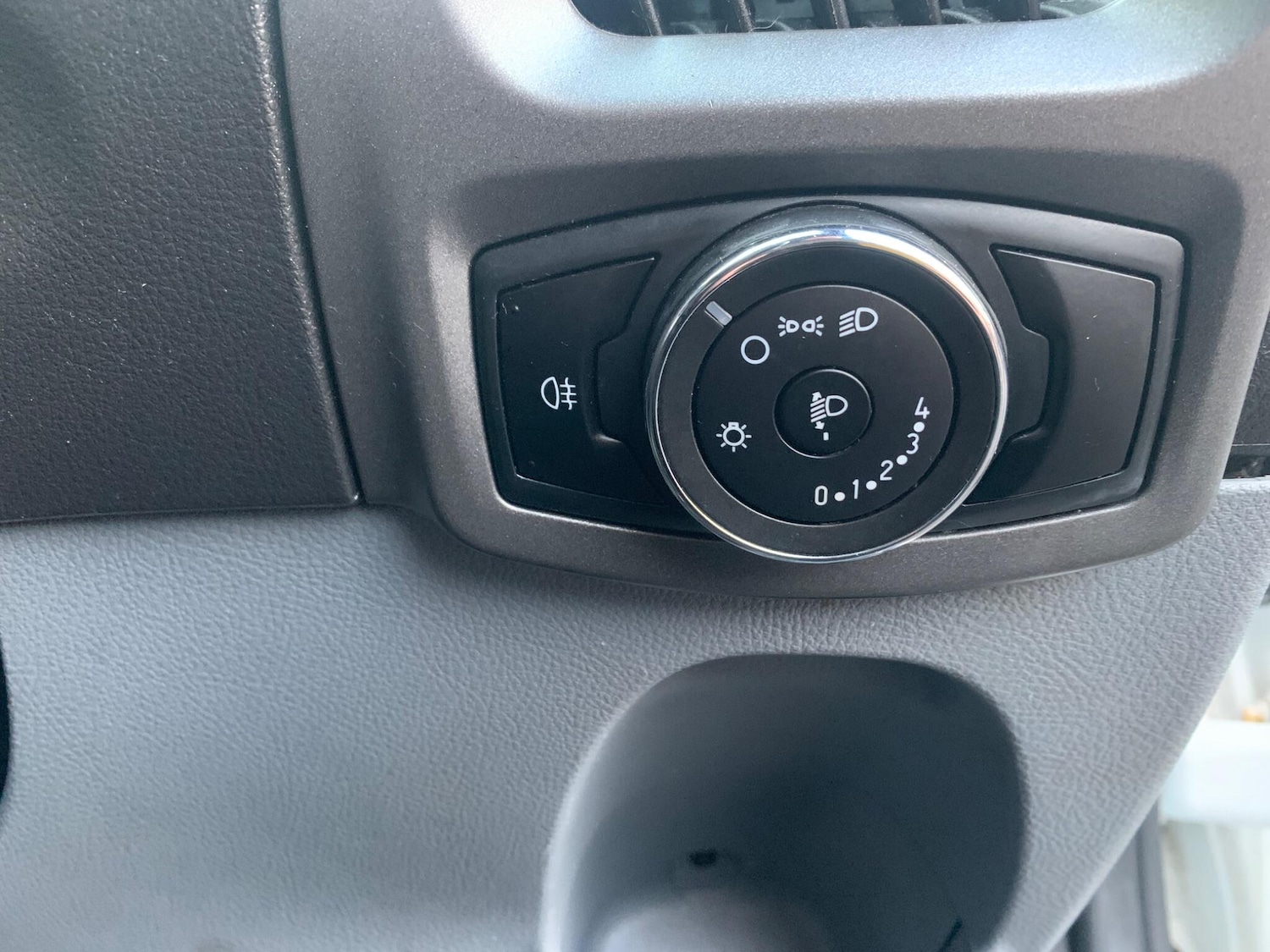 Used Ford Transit Custom 2018 for sale - 77015743: Photo 14