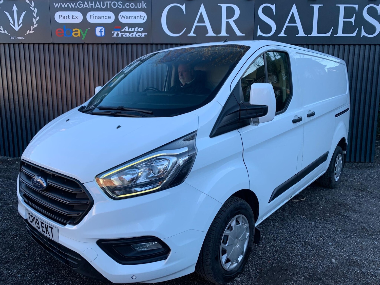 Used Ford Transit Custom 2019 for sale - 76759443: Photo 3