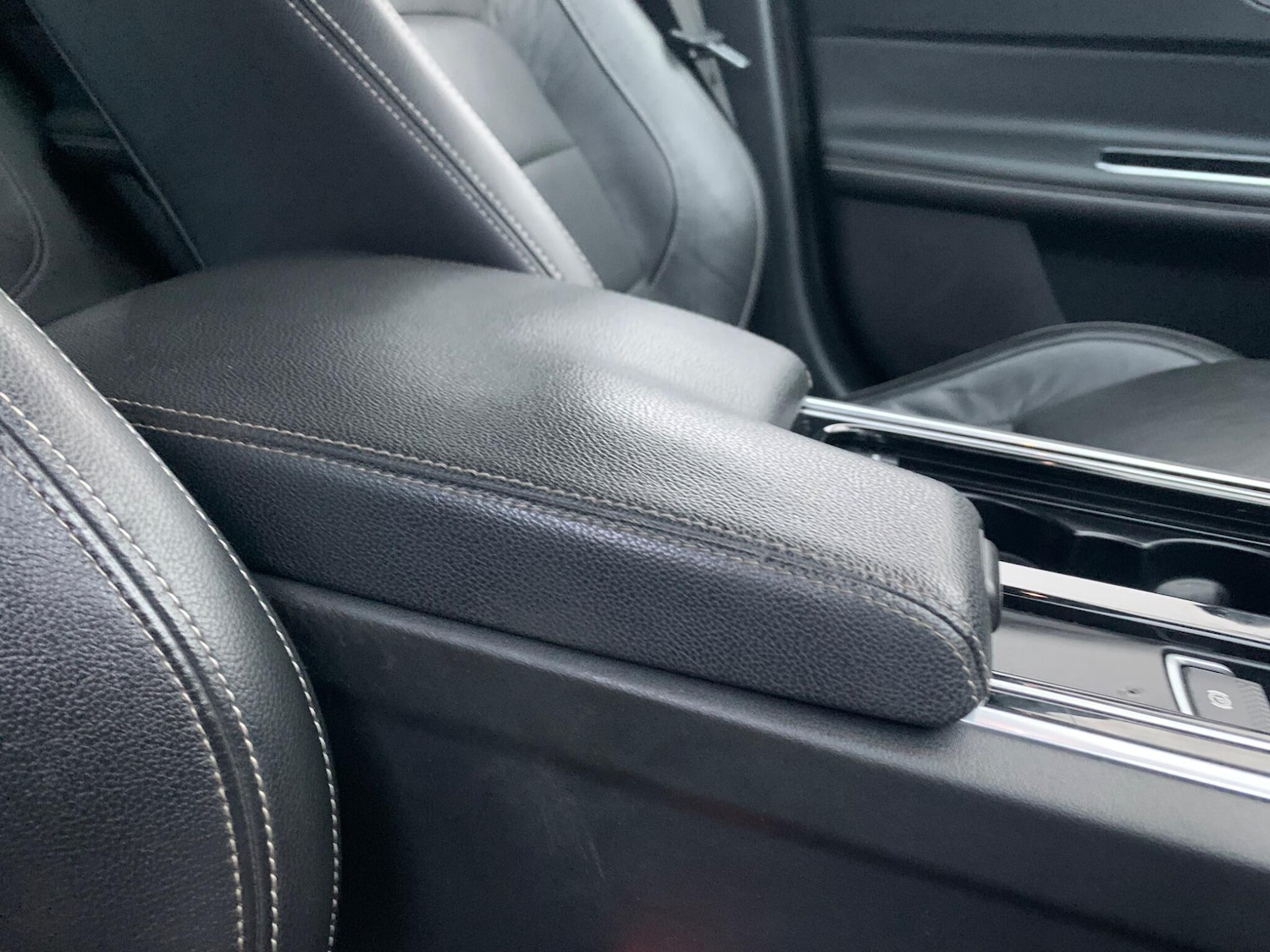 Used Jaguar XF 2015 for sale - 77016903: Photo 15