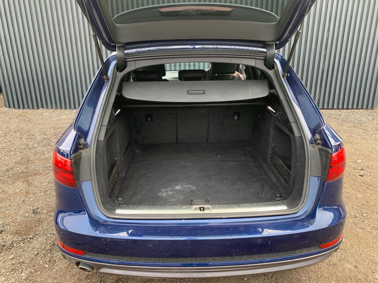 Used Audi A4 2016 for sale - 77957431: Photo 42