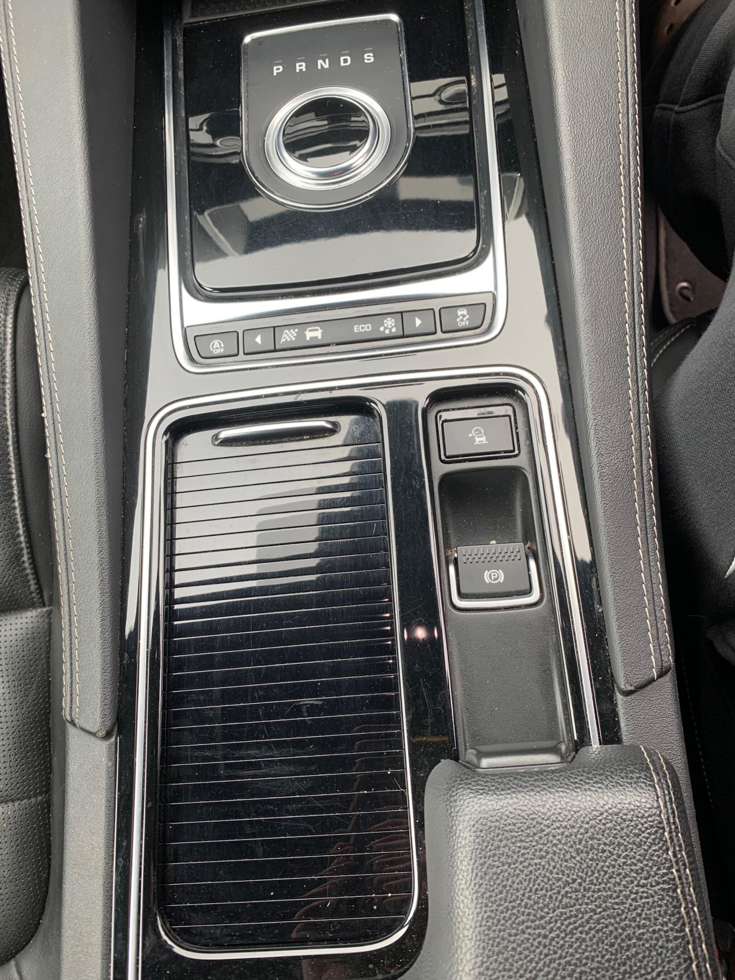 Used Jaguar F-Pace 2019 for sale - 77958012: Photo 29