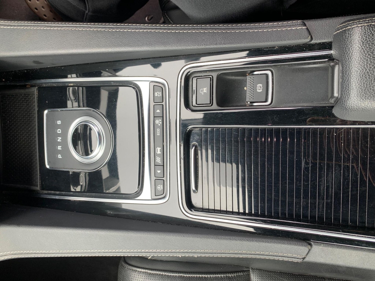 Used Jaguar F-Pace 2019 for sale - 77958012: Photo 30