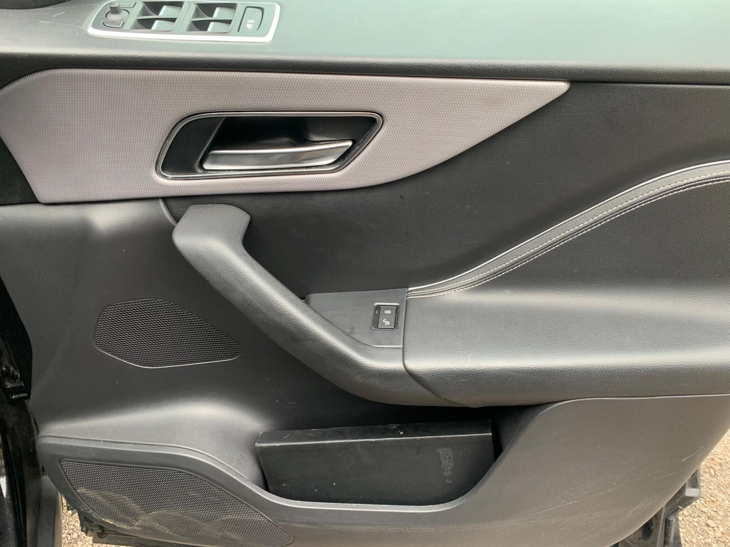 Used Jaguar F-Pace 2019 for sale - 77958012: Photo 31