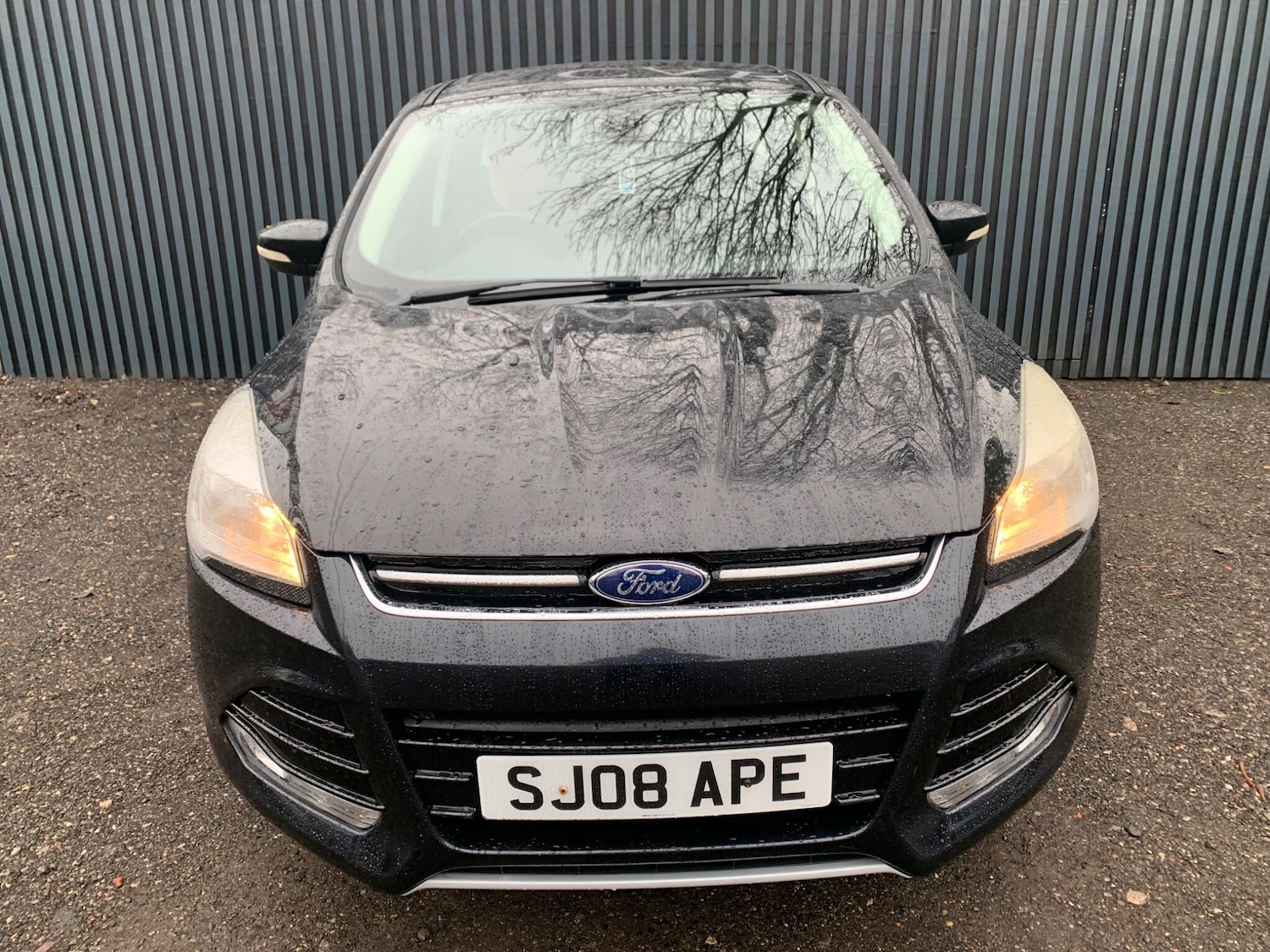 Used Ford Kuga 2013 for sale - 77278580: Photo 2