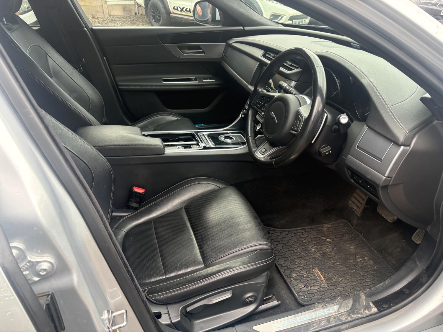 Used Jaguar XF 2019 for sale - 78185040: Photo 17