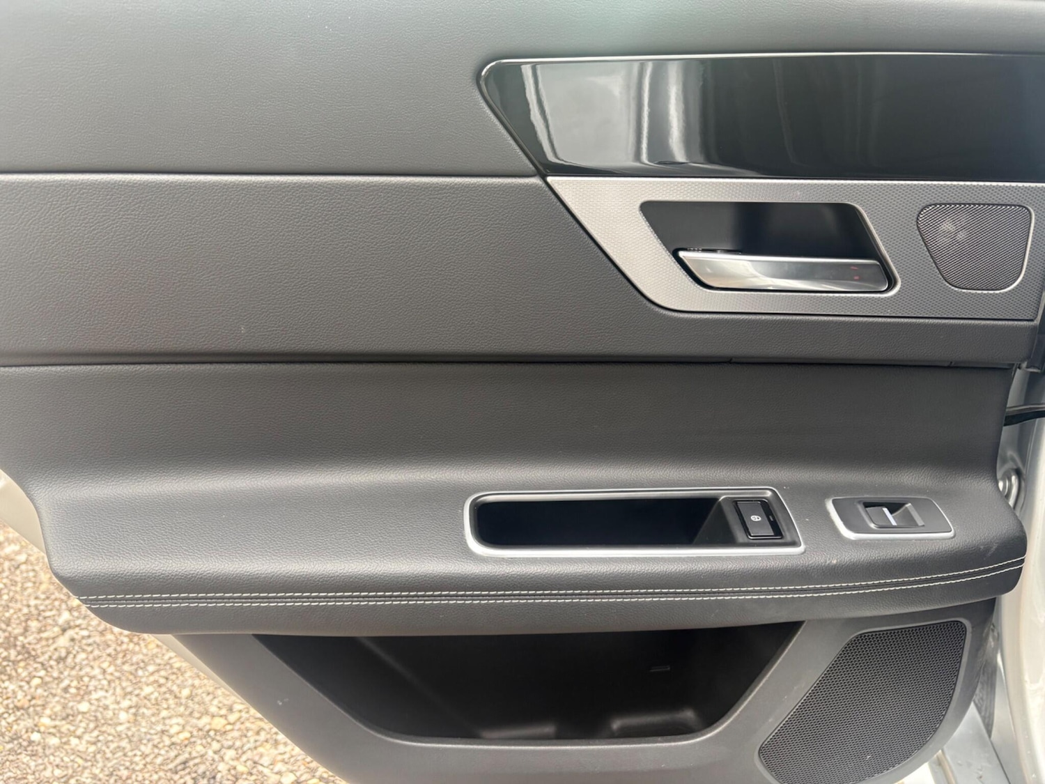 Used Jaguar XF 2019 for sale - 78185040: Photo 25