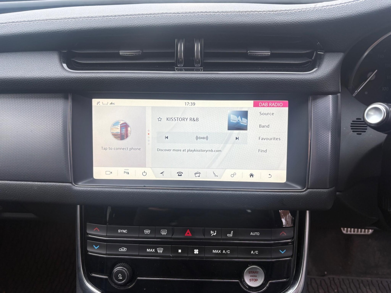 Used Jaguar XF 2019 for sale - 78185040: Photo 34