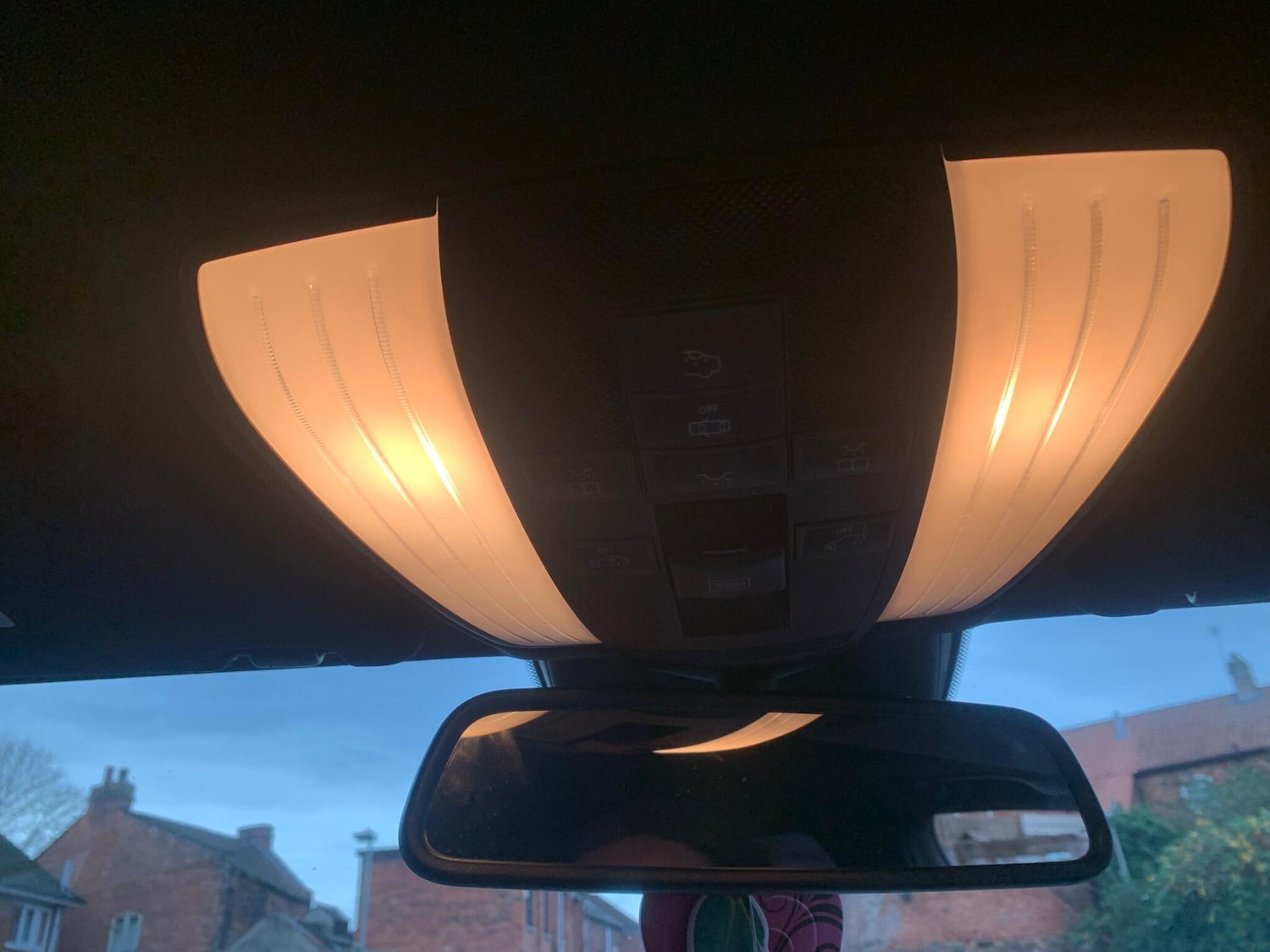 Used Mercedes-Benz E Class 2011 for sale - 76550660: Photo 44