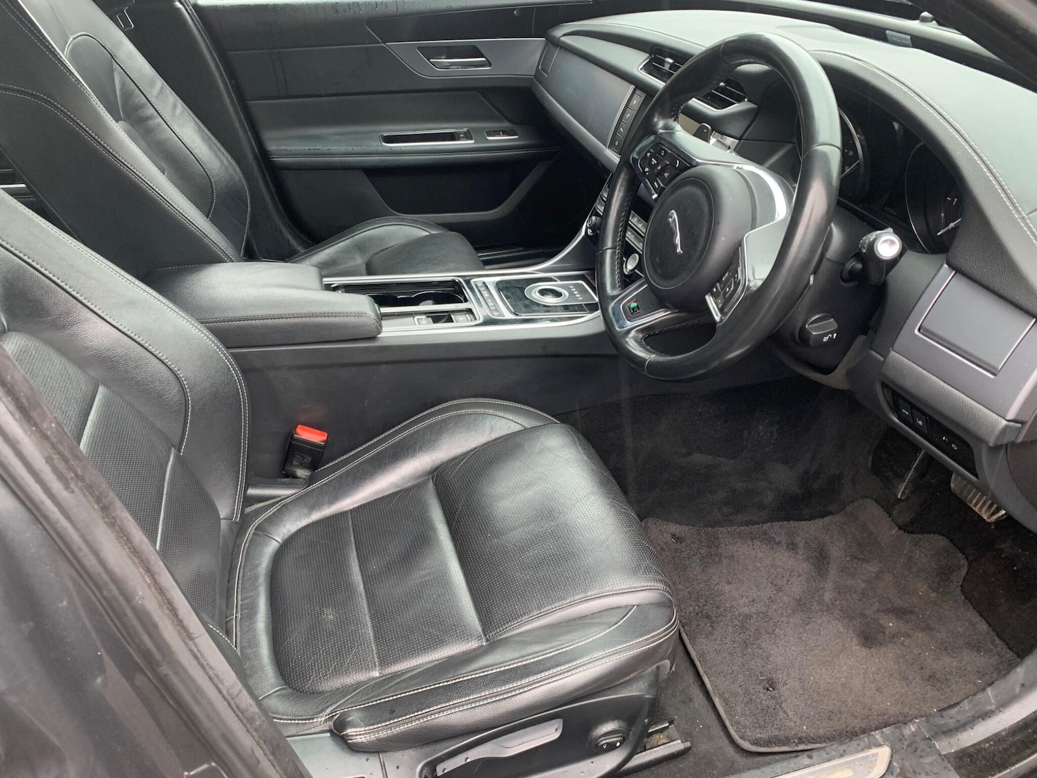 Used Jaguar XF 2016 for sale - 77478536: Photo 15