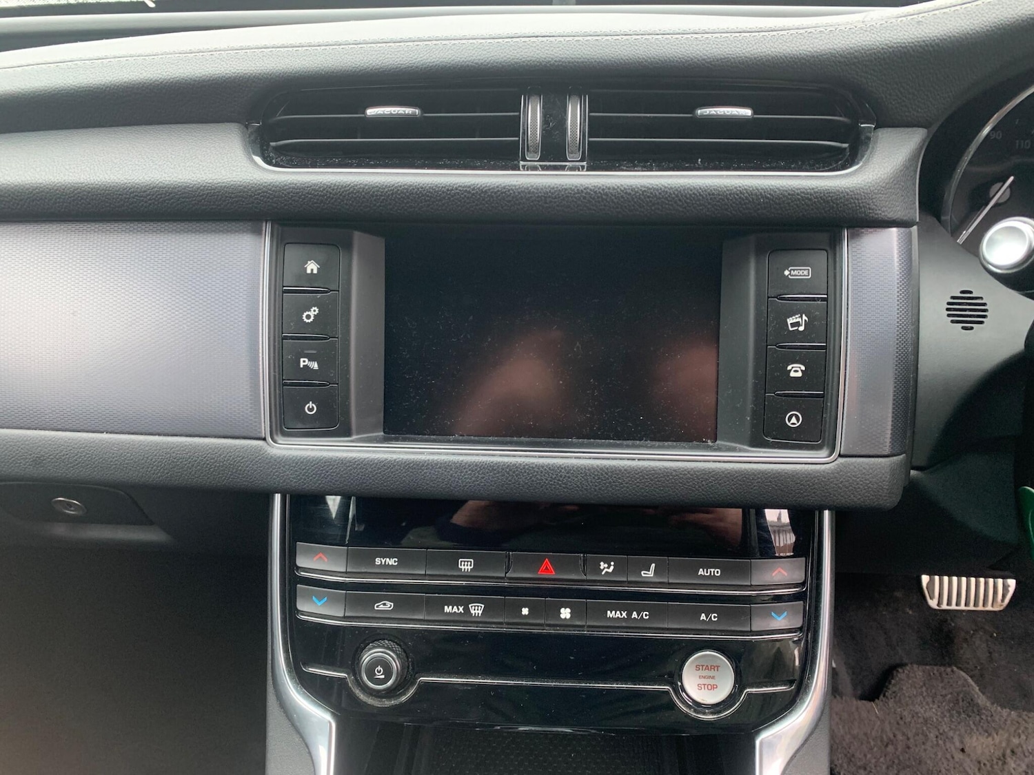 Used Jaguar XF 2016 for sale - 77478536: Photo 29