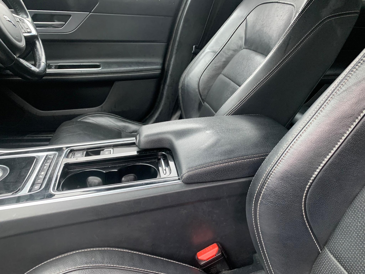 Used Jaguar XF 2016 for sale - 77478536: Photo 42