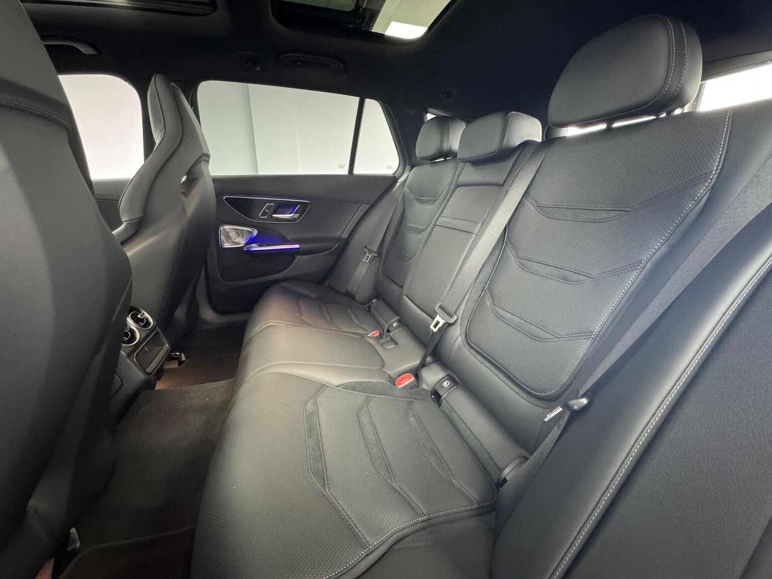 Used Mercedes-Benz C Class 2024 for sale - 76769380: Photo 72