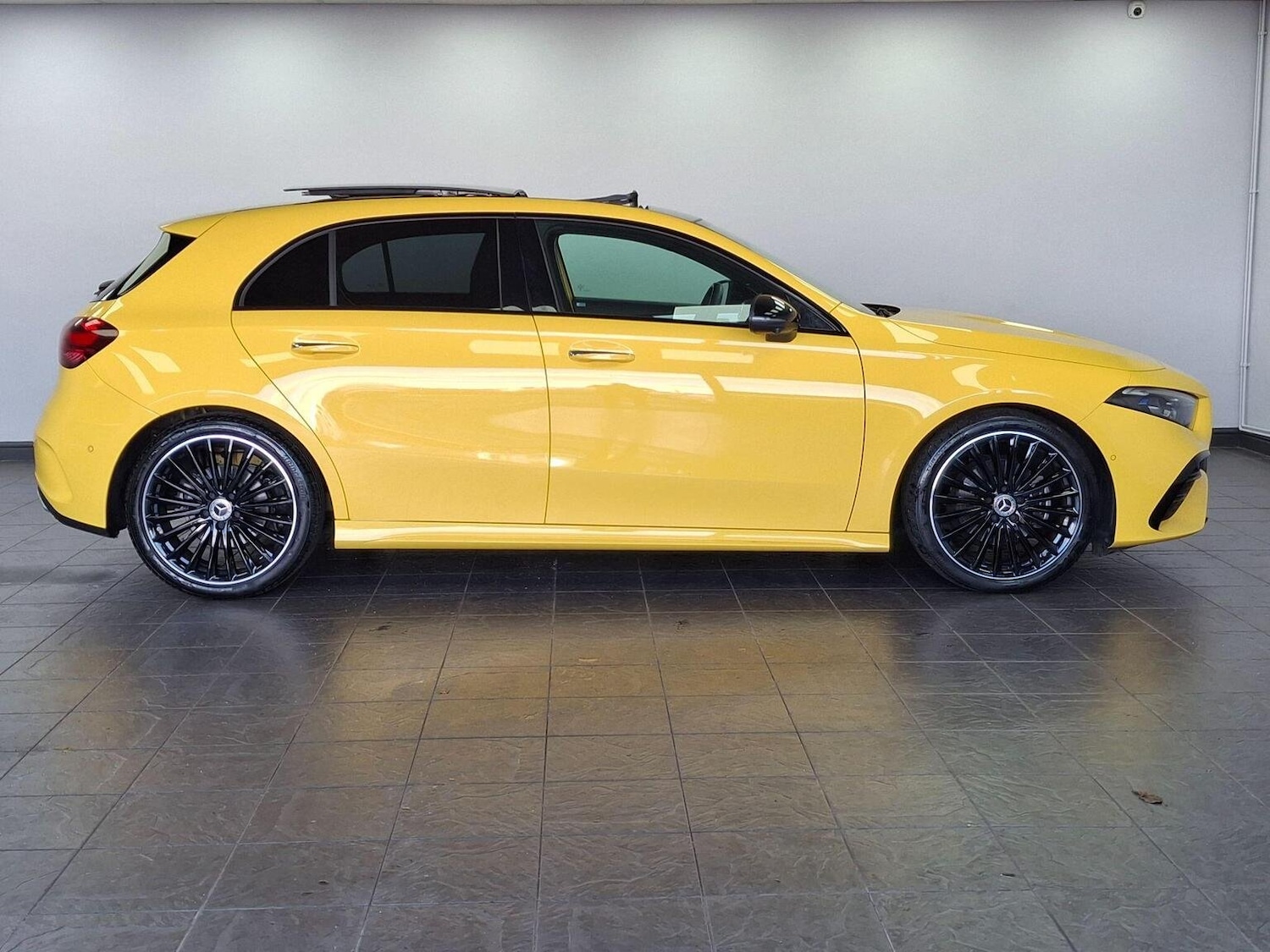 Used Mercedes-Benz A-Class 2023 for sale - 76358061: Photo 30