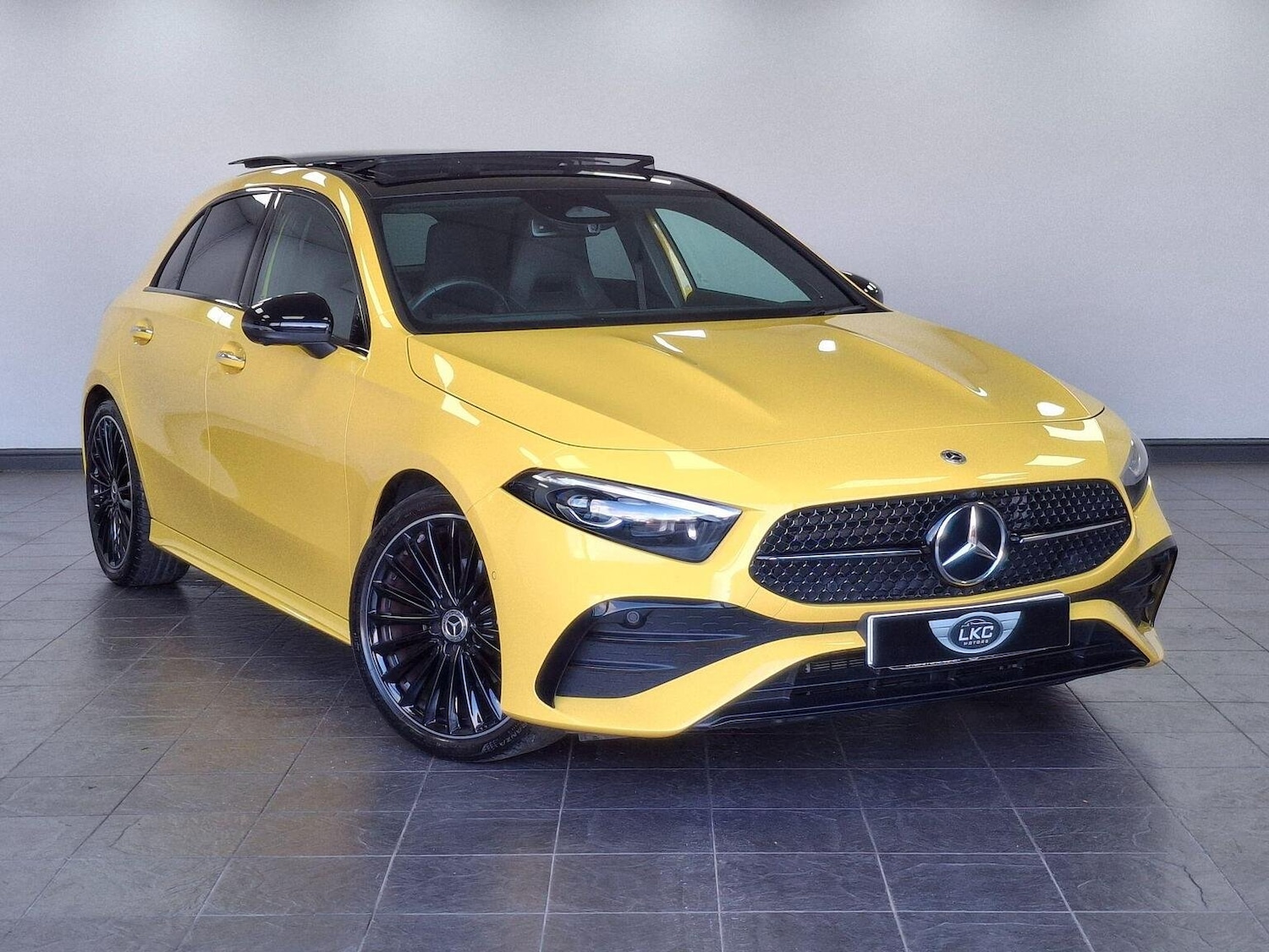 Used Mercedes-Benz A-Class 2023 for sale - 76358061: Photo 9