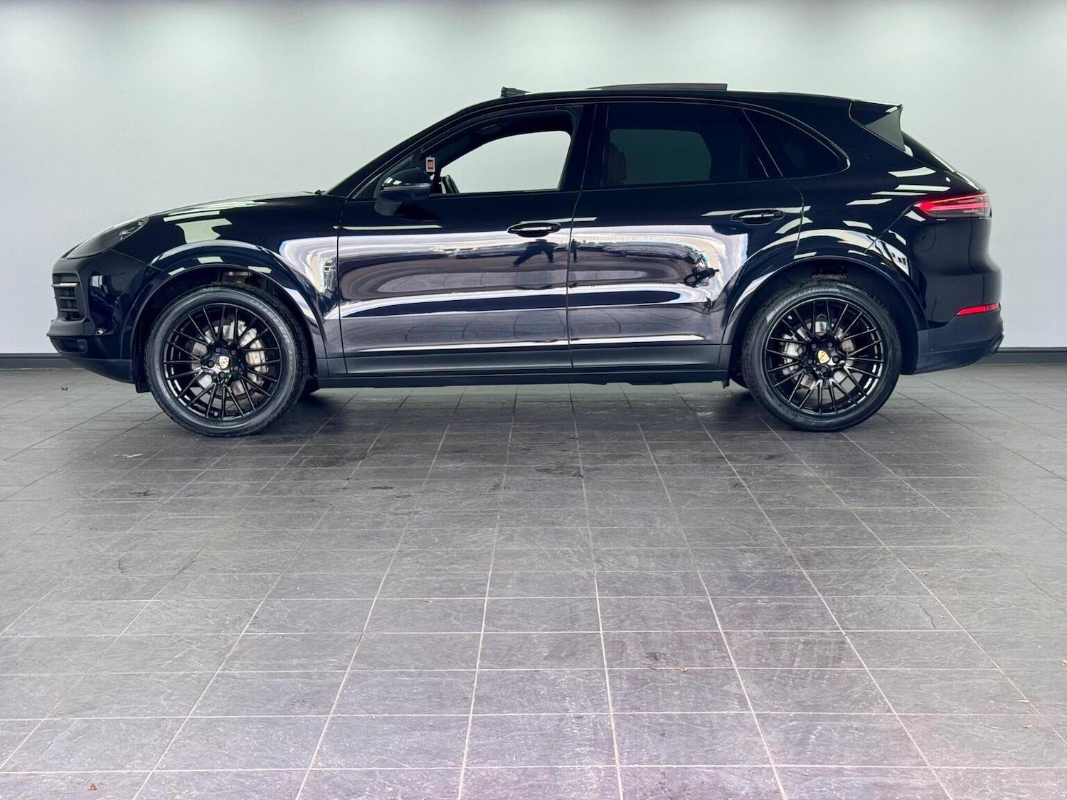 Used Porsche Cayenne 2019 for sale - 76253006: Photo 16