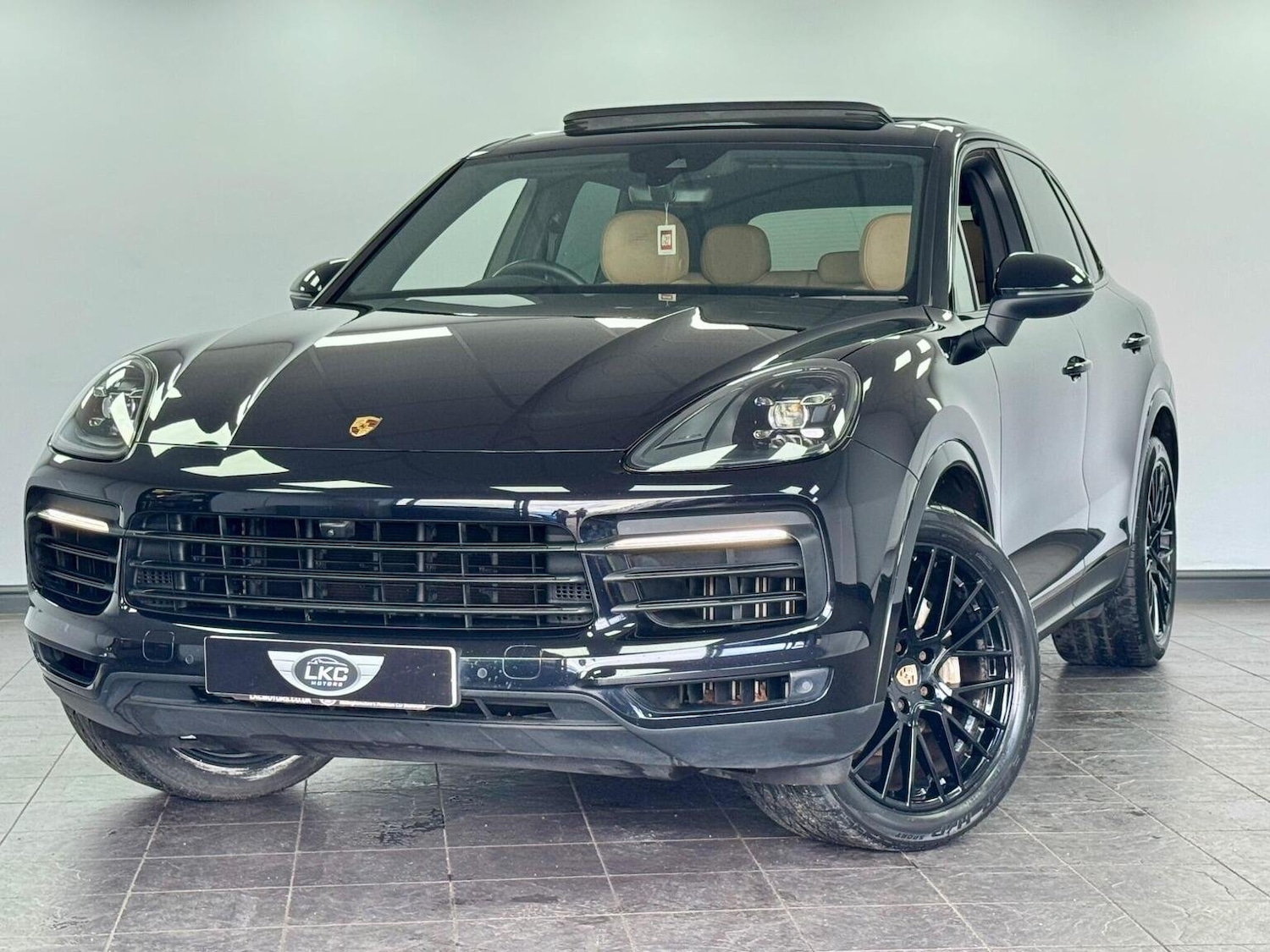 Used Porsche Cayenne 2019 for sale - 76253006: Photo 17