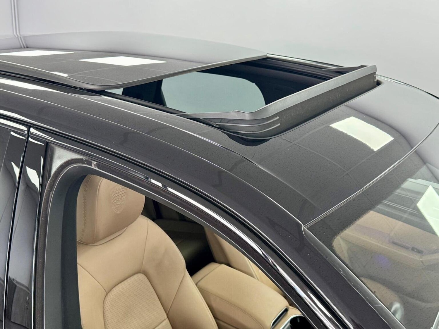 Used Porsche Cayenne 2019 for sale - 76253006: Photo 3