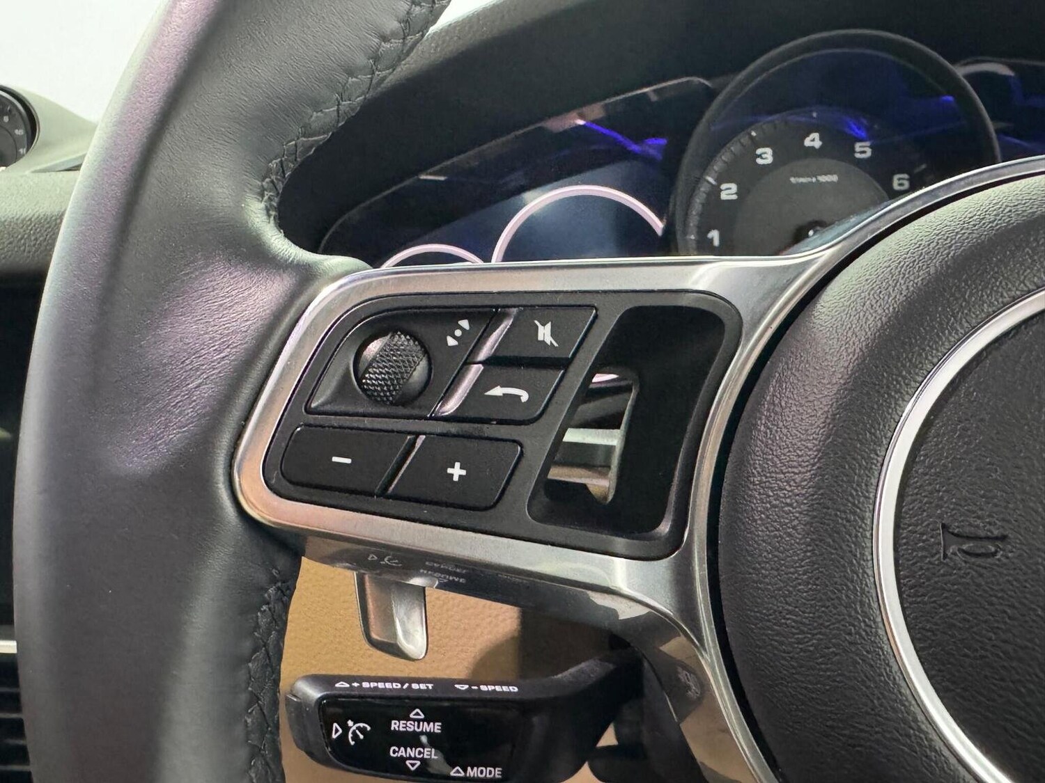 Used Porsche Cayenne 2019 for sale - 76253006: Photo 43