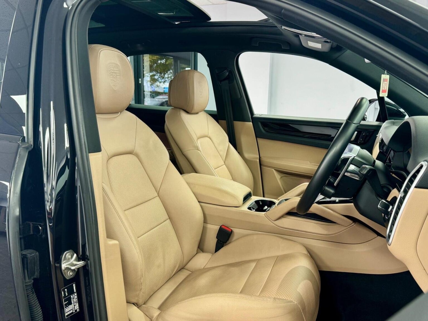 Used Porsche Cayenne 2019 for sale - 76253006: Photo 5