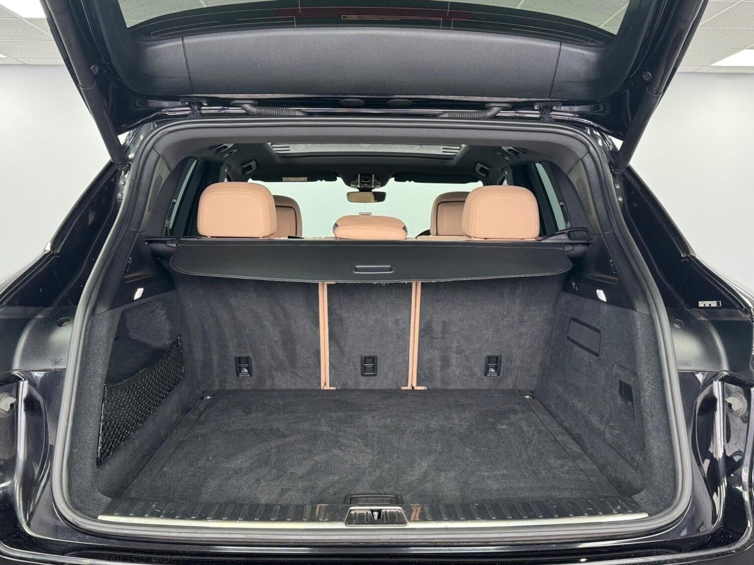 Used Porsche Cayenne 2019 for sale - 76253006: Photo 60
