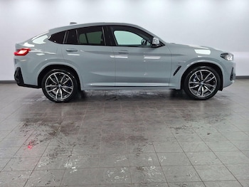 Used BMW X4 2022 for sale - 77080755: Photo