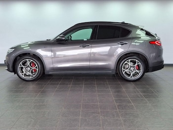 Used Alfa Romeo Stelvio 2021 for sale - 78558899: Photo