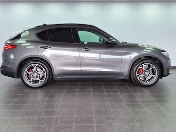 Used Alfa Romeo Stelvio 2021 for sale - 78558899: Photo