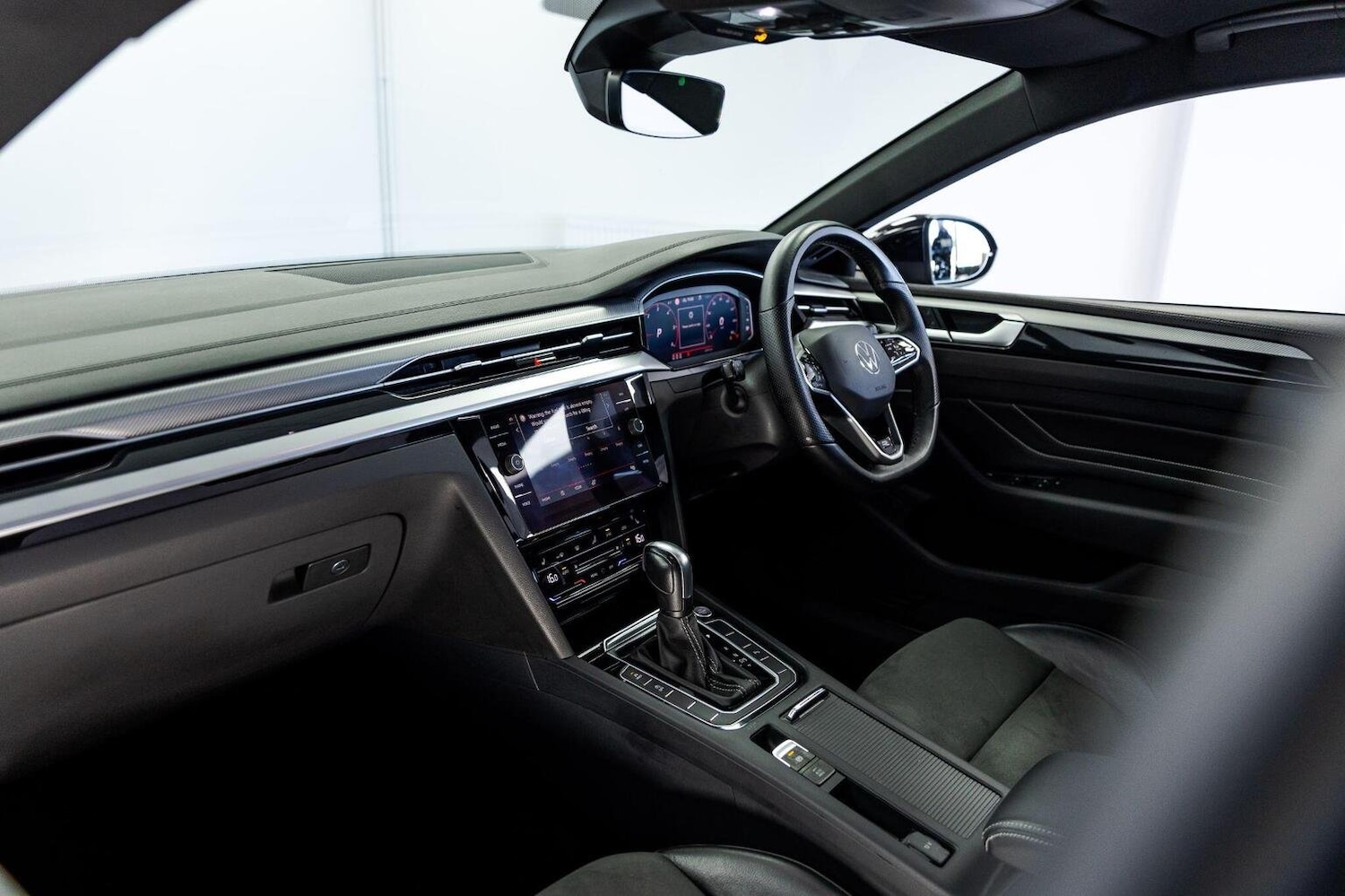 Used Volkswagen Arteon 2022 for sale - 75962740: Photo 2