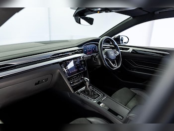 Used Volkswagen Arteon 2022 for sale - 75962740: Photo